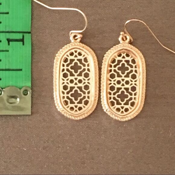 Boho Moroccan Filigree Oval Earrings - Picture 8 of 8